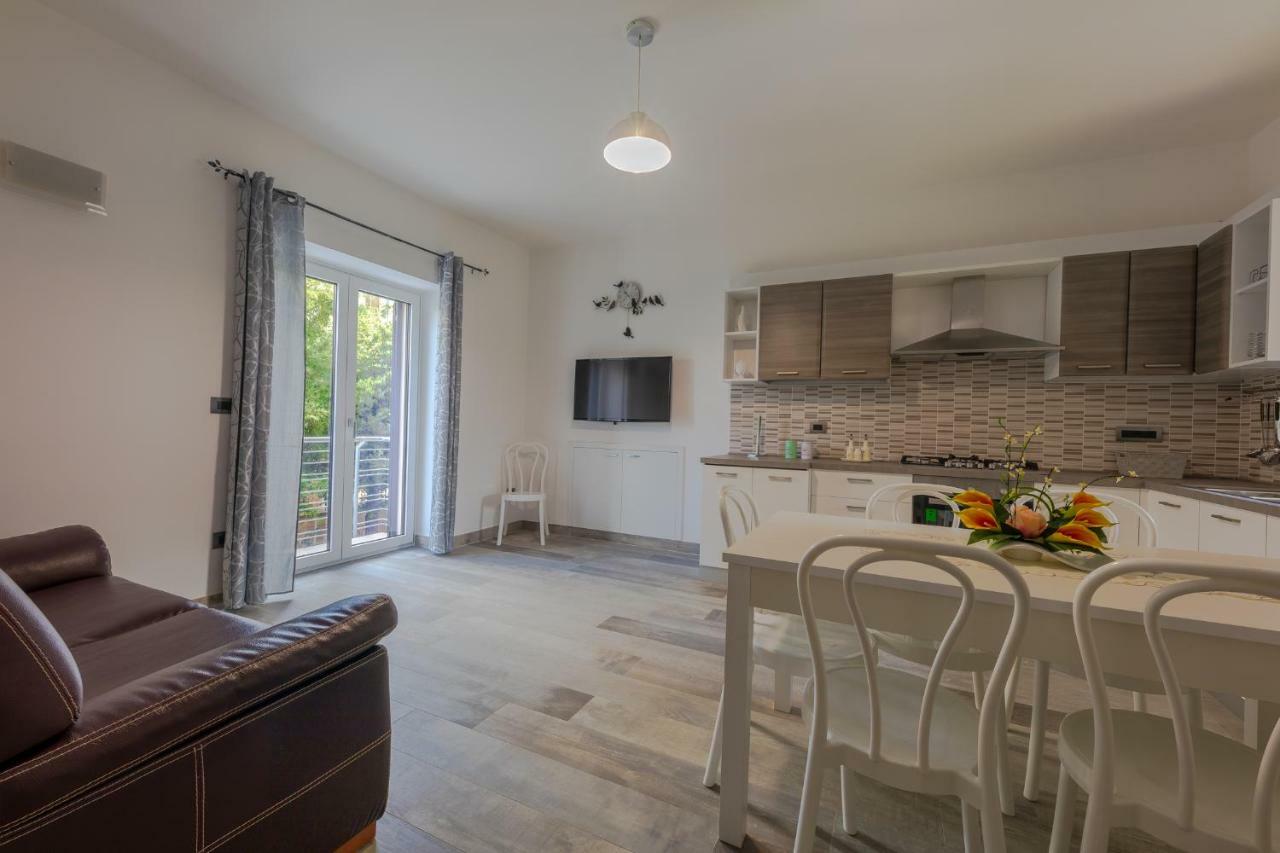Вилла Casa Angela Rosa Каровиньо Экстерьер фото